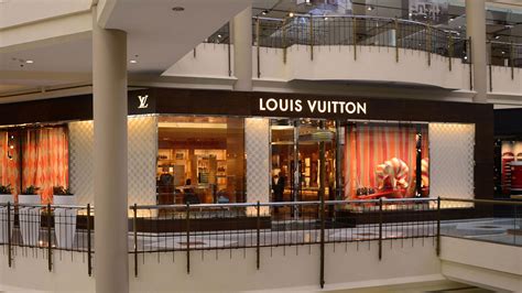 louis vuitton store tysons corner|louis vuitton tysons galleria.